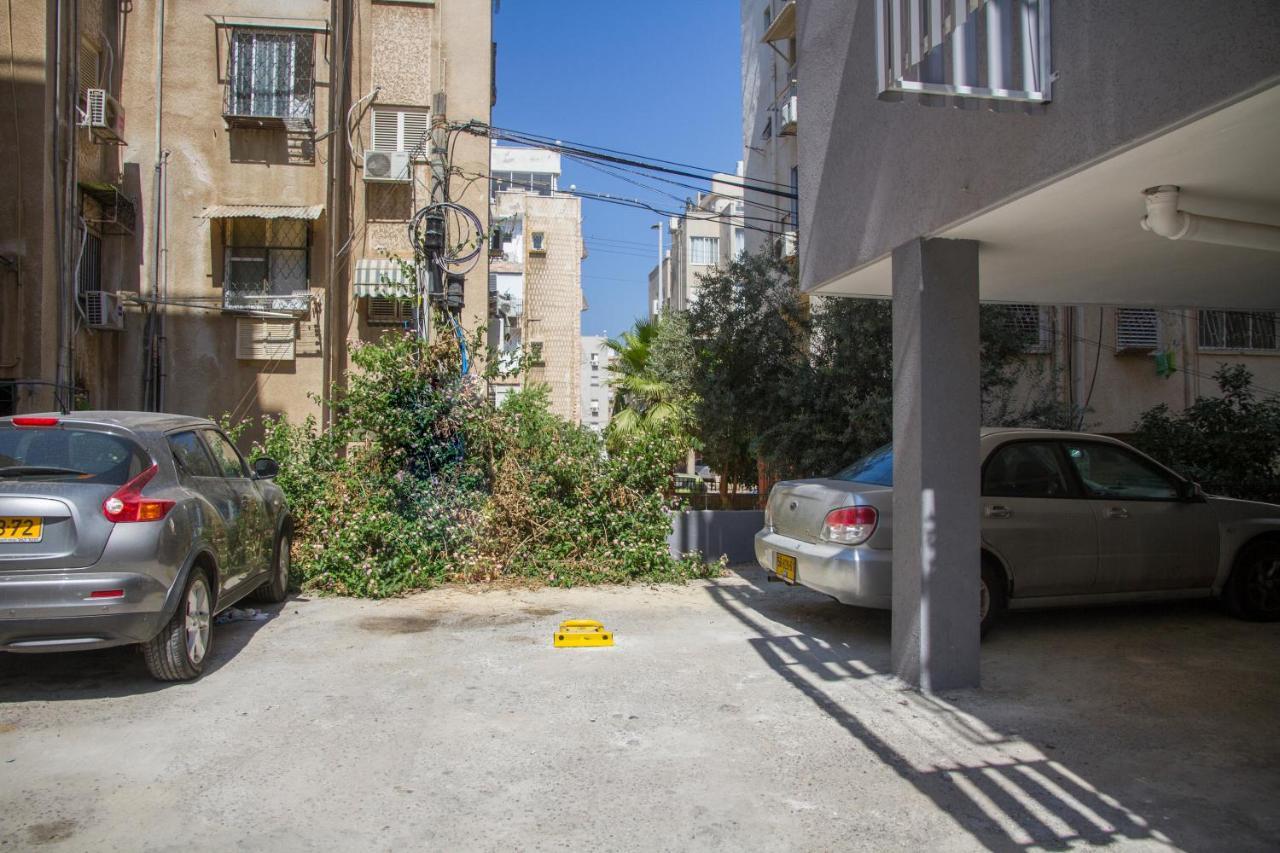Apartments4you Maya Bat Yam Extérieur photo