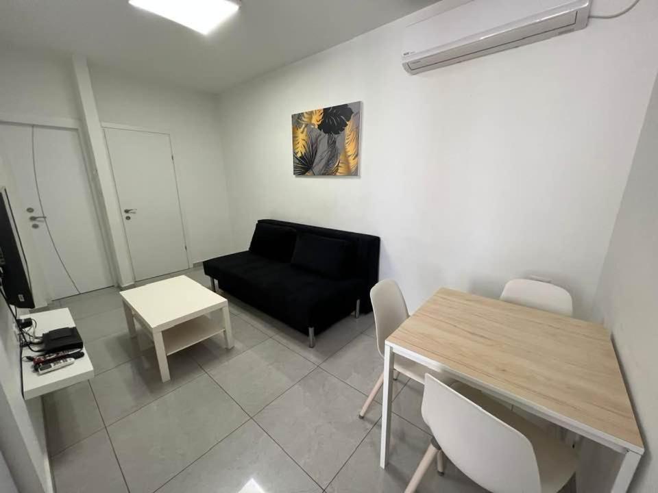 Apartments4you Maya Bat Yam Extérieur photo