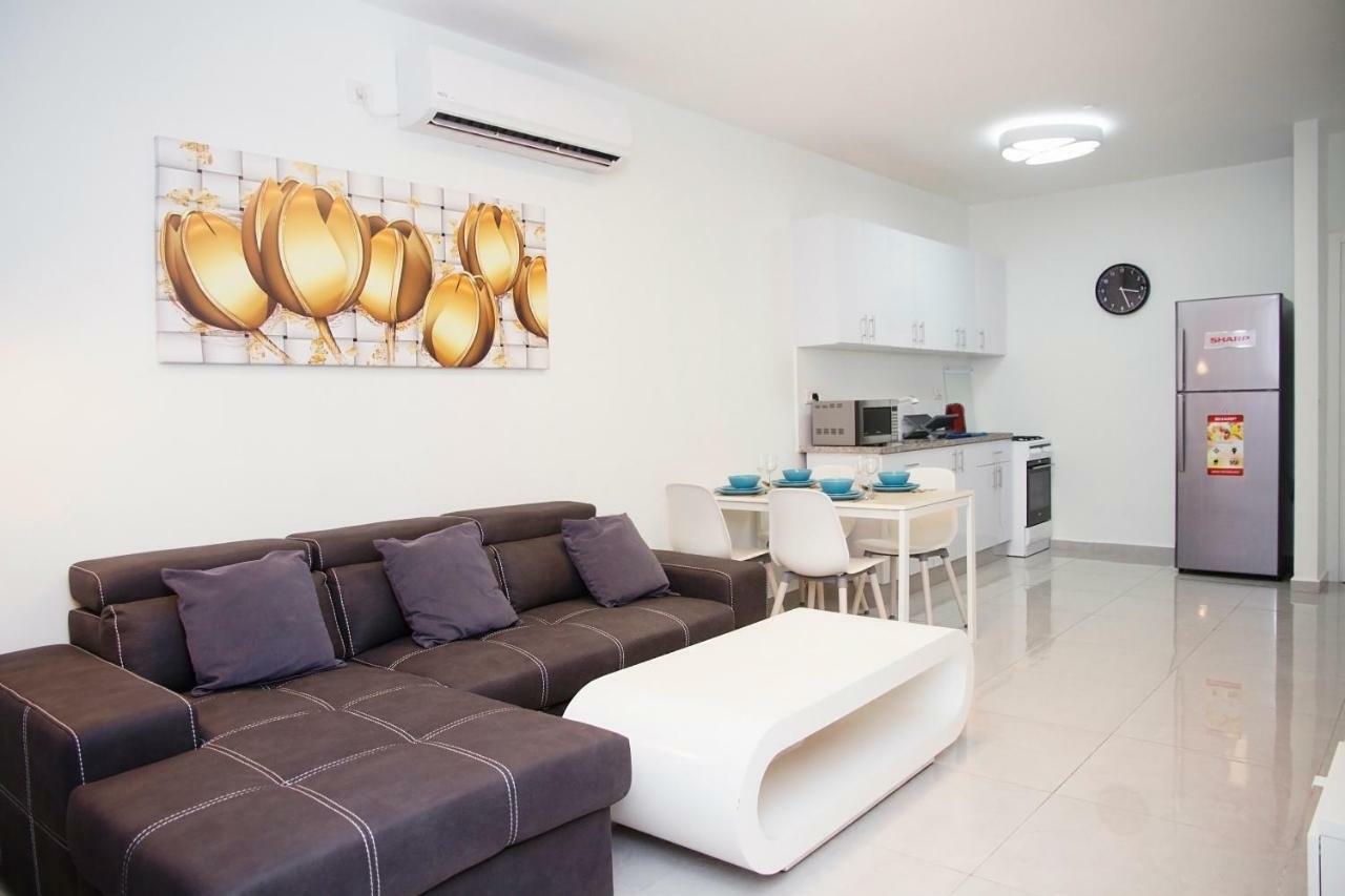 Apartments4you Maya Bat Yam Extérieur photo