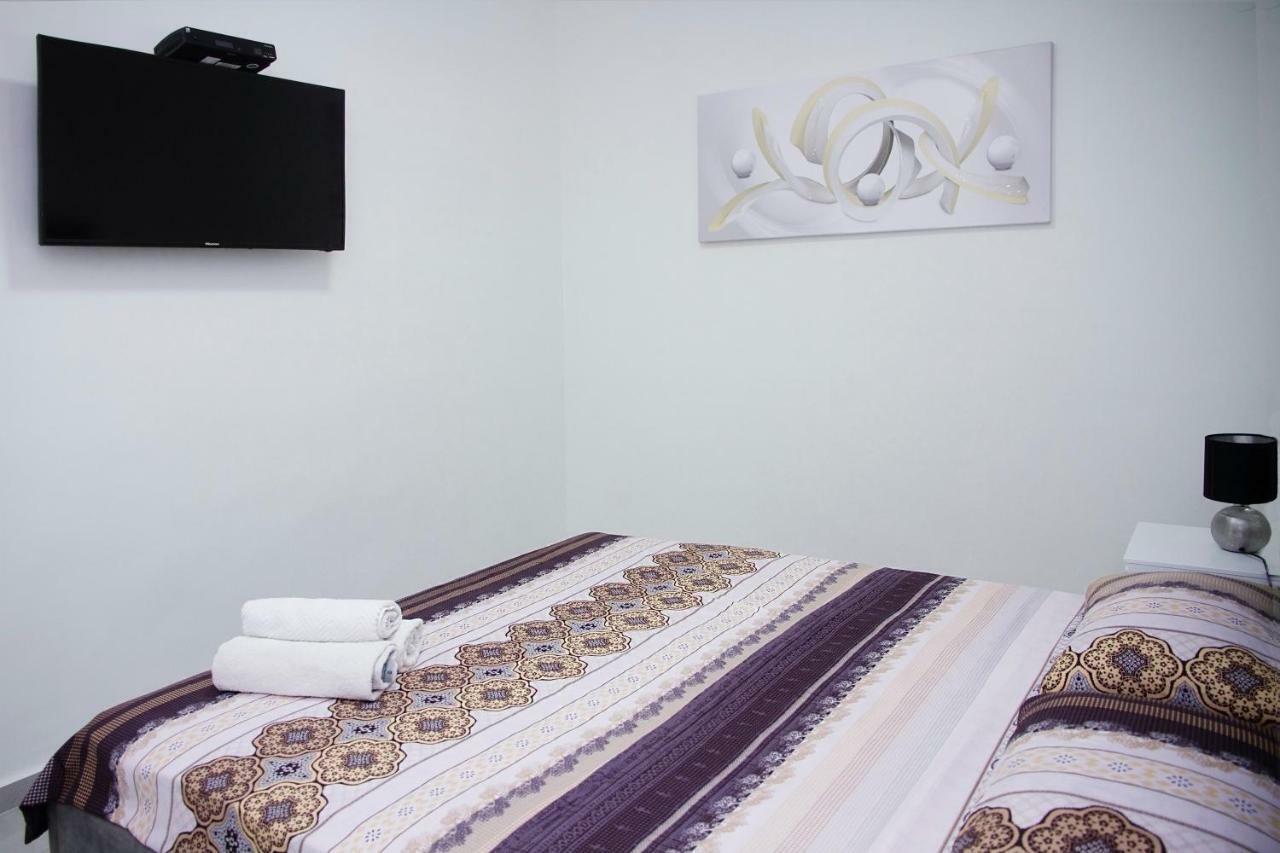 Apartments4you Maya Bat Yam Extérieur photo